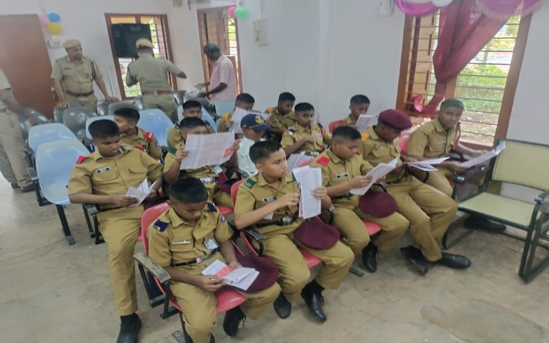Cadets Educational Visit To Nlc