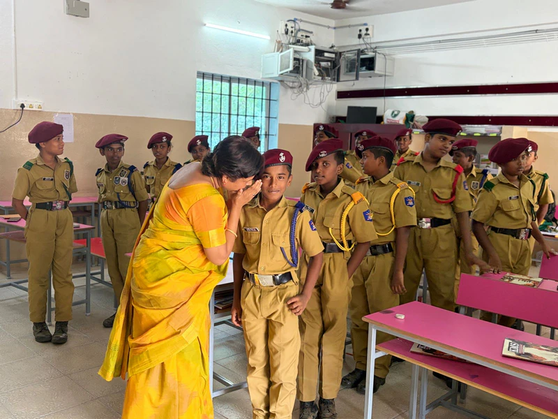 Communication - The Roit of Discipline and Character